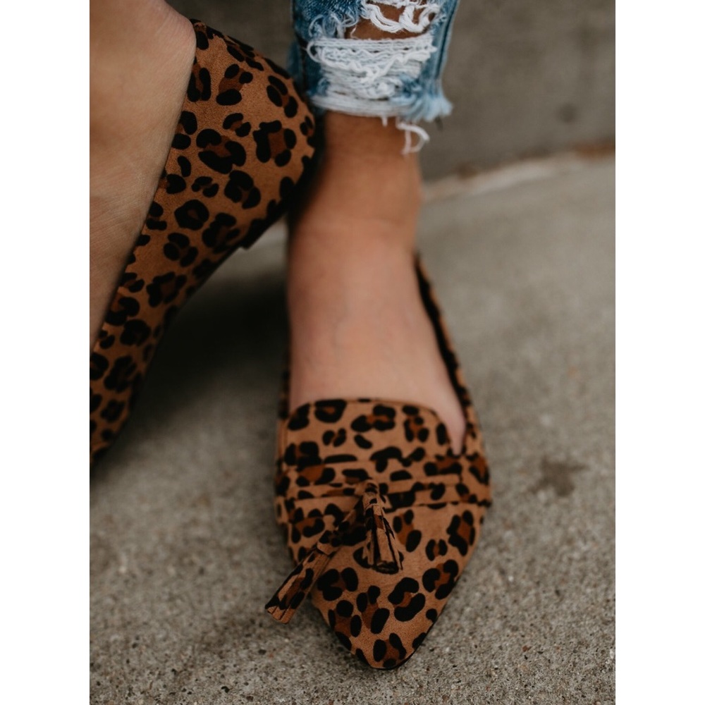 🌸 Leopard Tassel Flat Loafers All Sizes 6-11🌸 - Picture 2 of 3